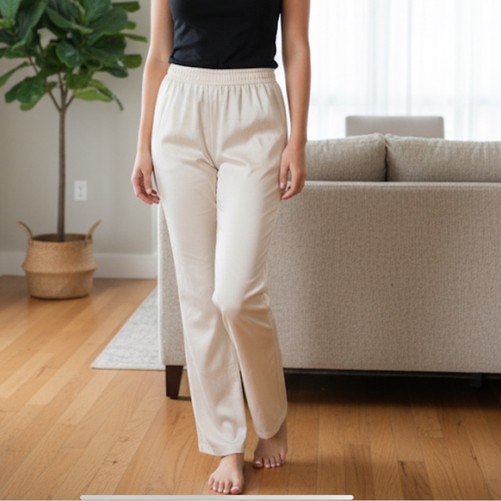 DJERF Avenue Dream Satin Boot Cut Flowy Pants in Cloud Cream Size Medium